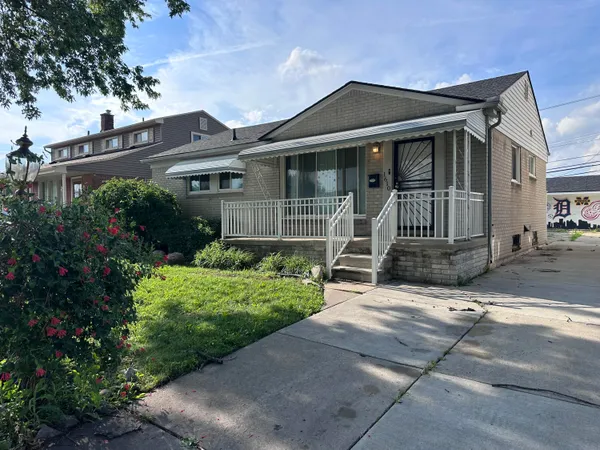 $1,750 | 1610 Progress Avenue, Lincoln Park, MI 48146