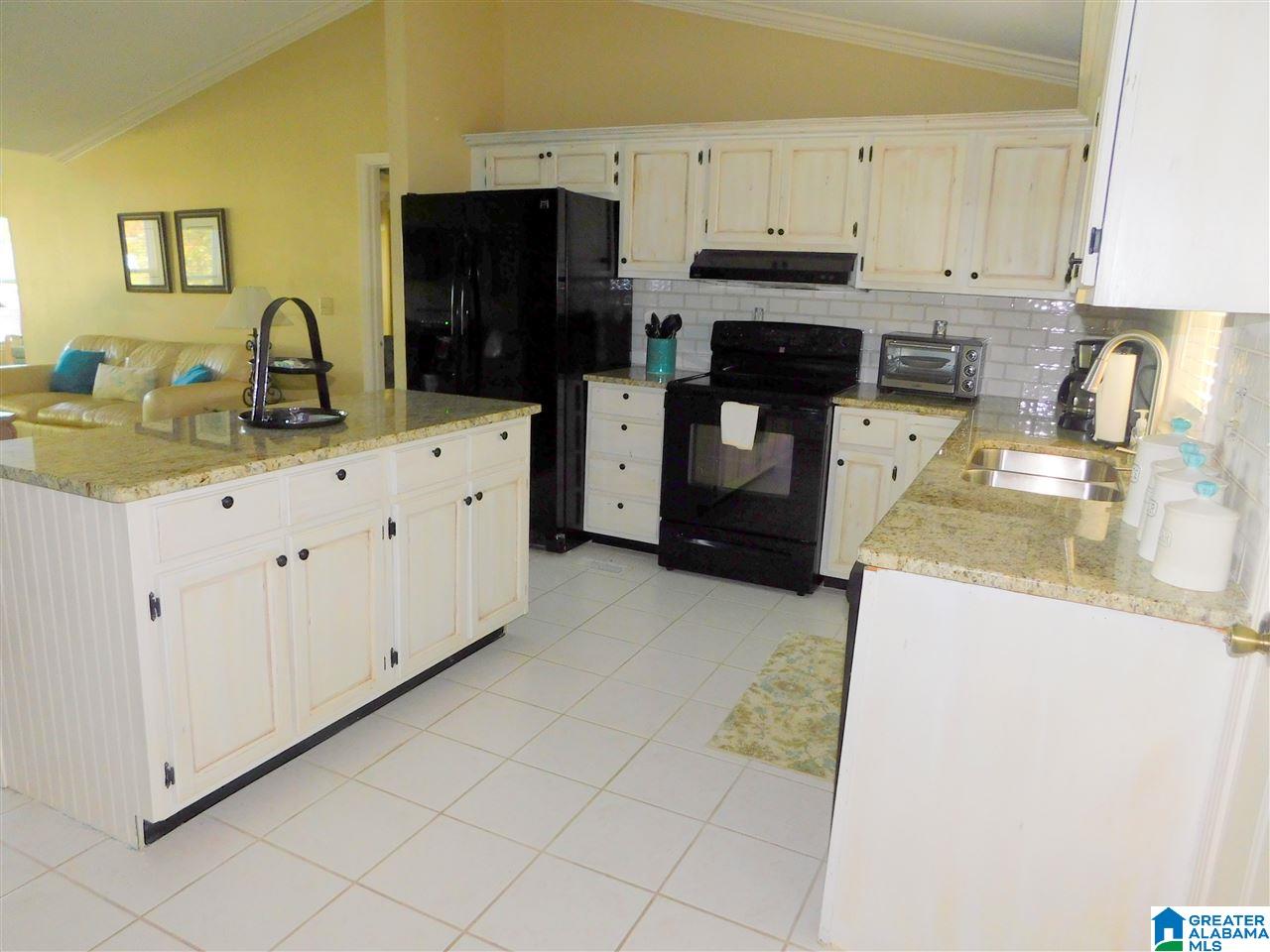 660 County Road 929 Leesburg, AL 35983 - Photo 9 of 31