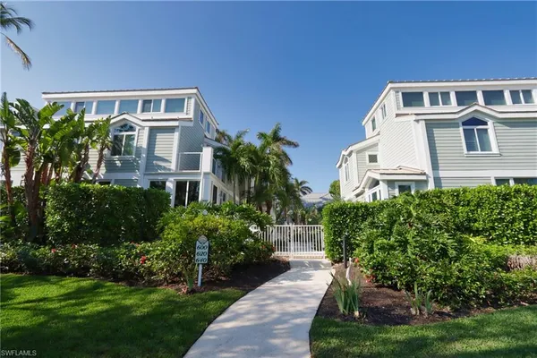 $18,500 | 640 2nd Street South, Unit 2, Naples, FL 34102