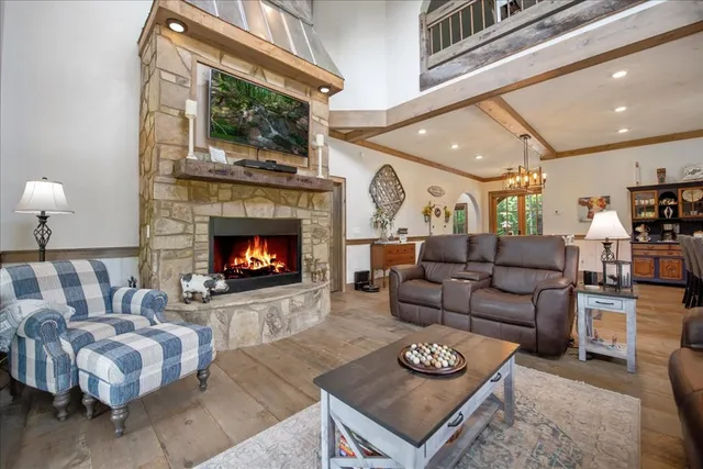 a view of hallway with windows