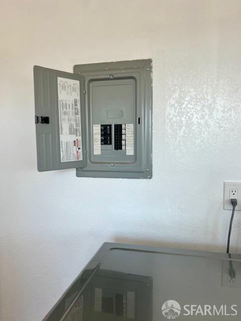 2701 Ritchie Street Oakland, CA 94605 - Photo 12 of 28