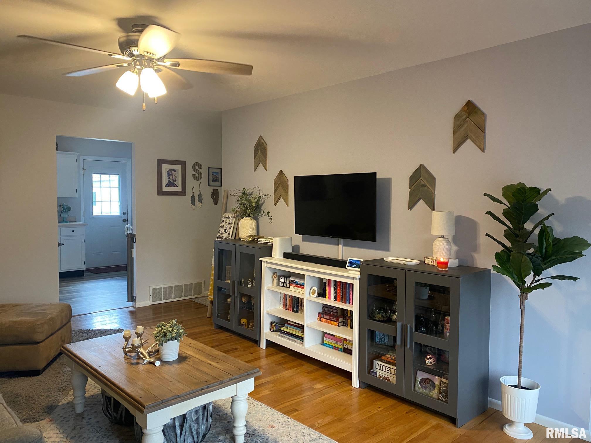 48 Kirkley Lane Springfield, IL 62704 - Photo 7 of 27 Gallery Image 7