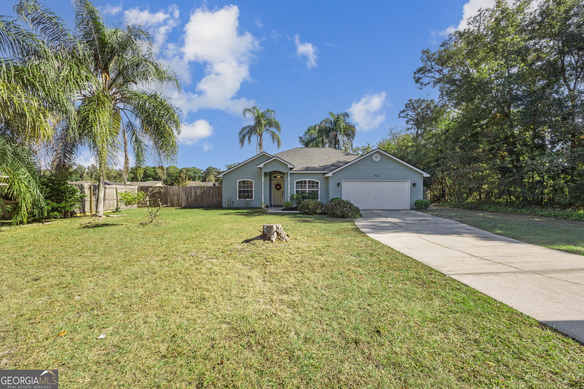 1720 Point Peter Road St. Marys, GA 31558 - Photo 5 of 93 a house with swimming pool in front of it