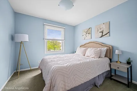 $345,000 | 2673 College Hill Circle, Schaumburg, IL 60173