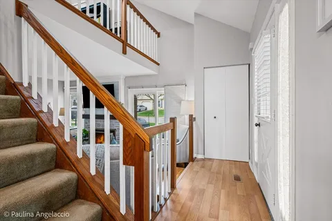 $345,000 | 2673 College Hill Circle, Schaumburg, IL 60173