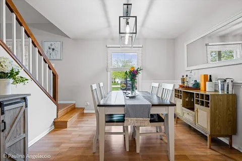 $345,000 | 2673 College Hill Circle, Schaumburg, IL 60173