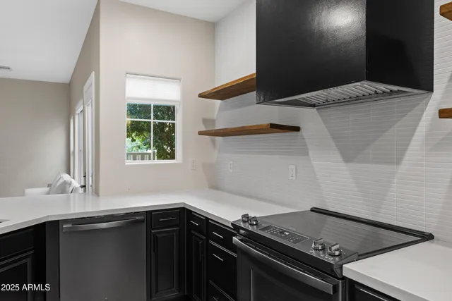 $570,000 | 1353 South Minneola Lane, Gilbert, AZ 85296