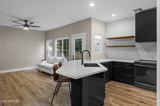 $570,000 | 1353 South Minneola Lane, Gilbert, AZ 85296