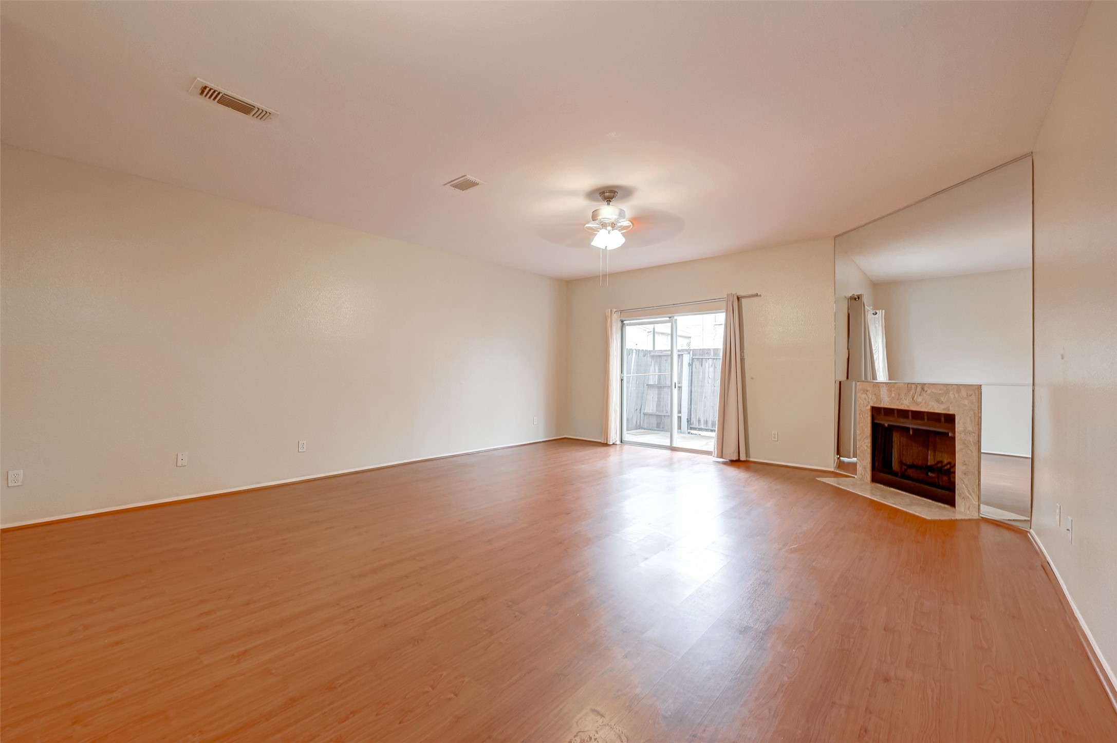 7597 Cambridge Street Houston, TX 77054 - Photo 12 of 39