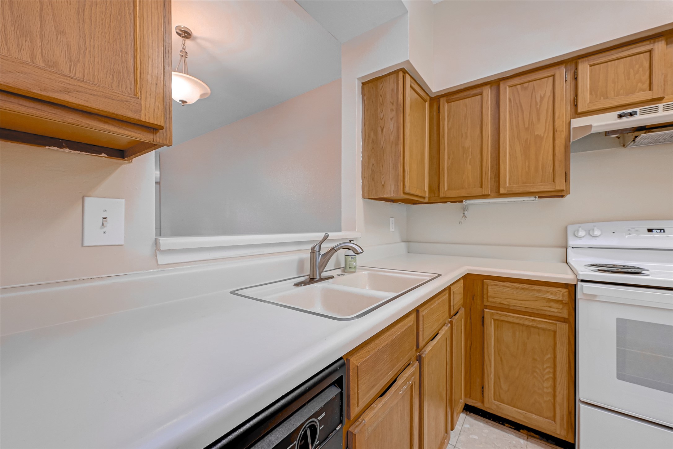 7597 Cambridge Street Houston, TX 77054 - Photo 15 of 39