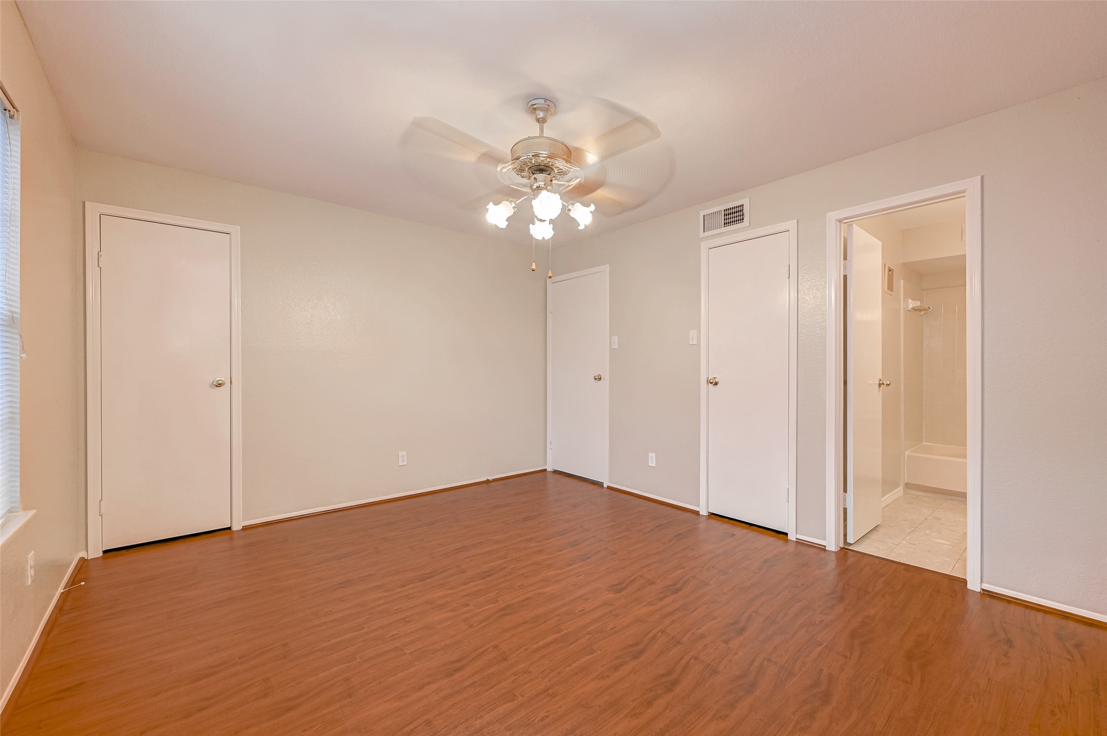 7597 Cambridge Street Houston, TX 77054 - Photo 30 of 39