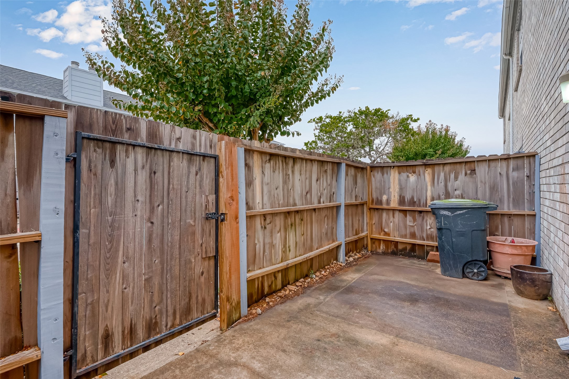 7597 Cambridge Street Houston, TX 77054 - Photo 33 of 39