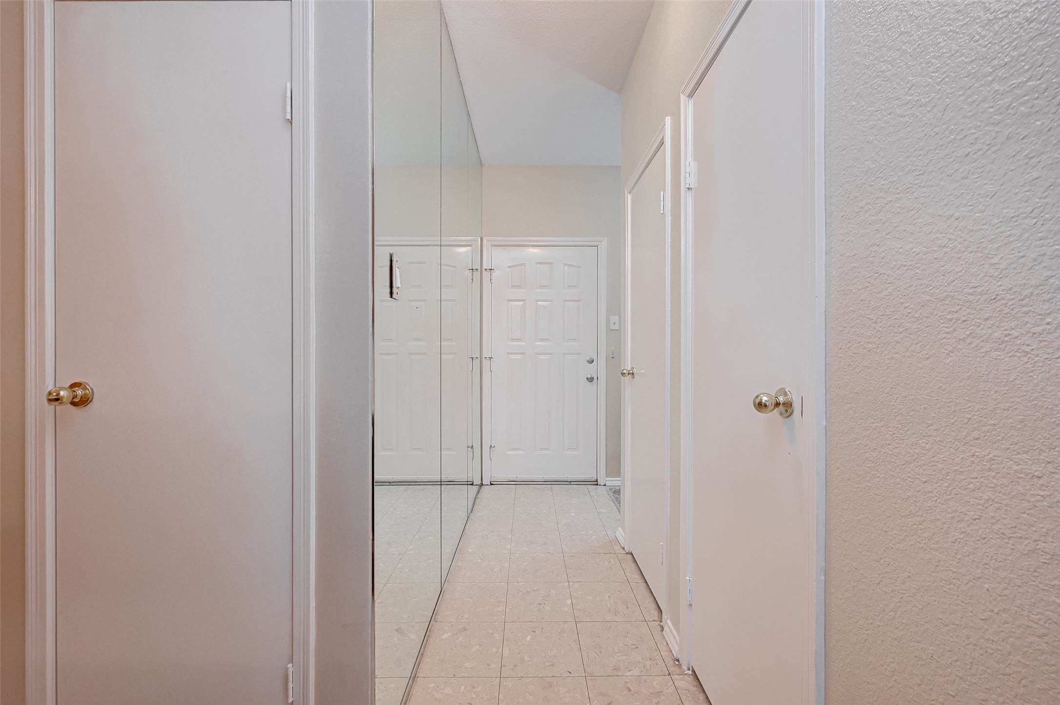 7597 Cambridge Street Houston, TX 77054 - Photo 9 of 39