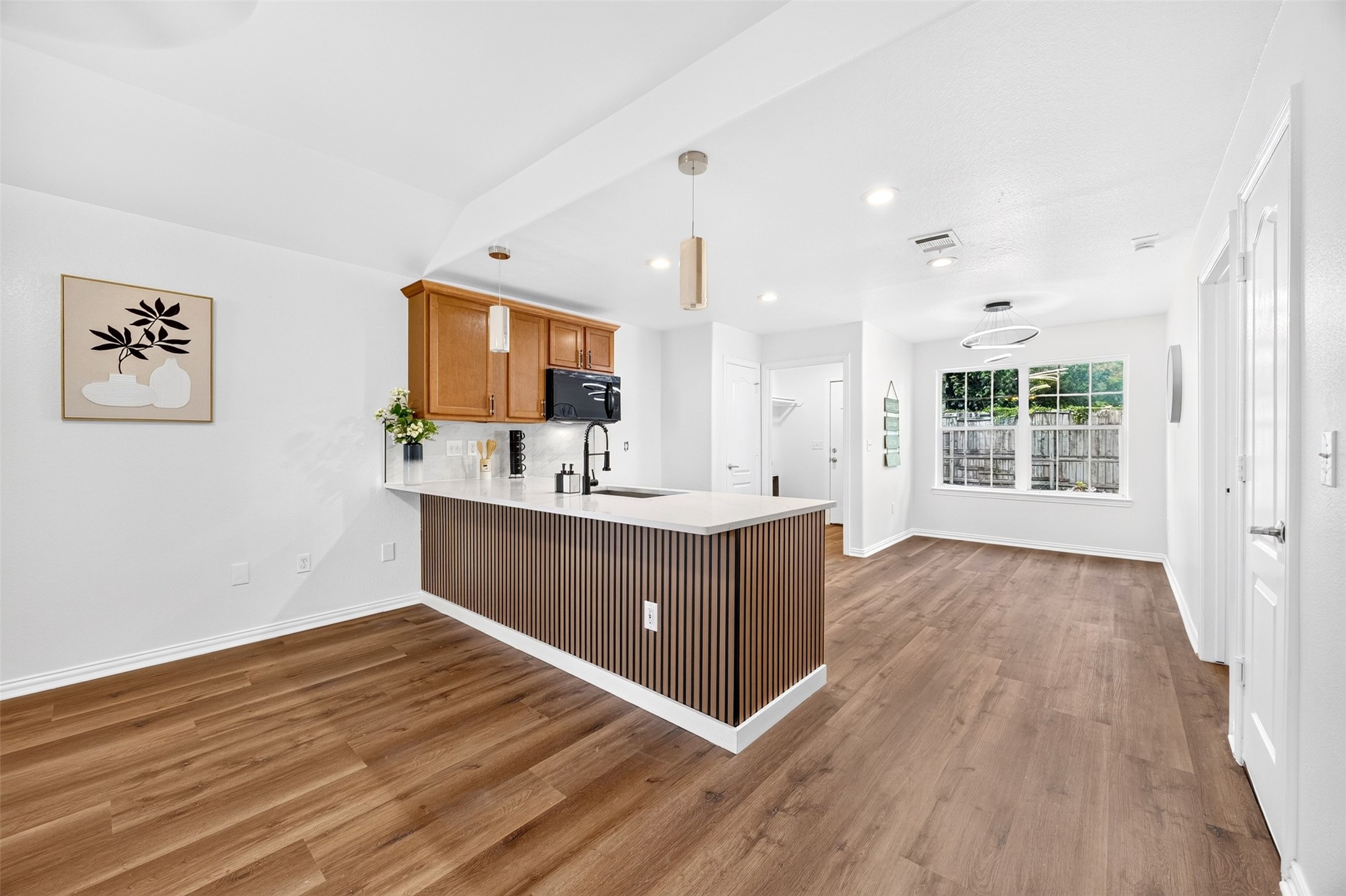 1302 Shearn Street Houston, TX 77007 - Photo 11 of 40