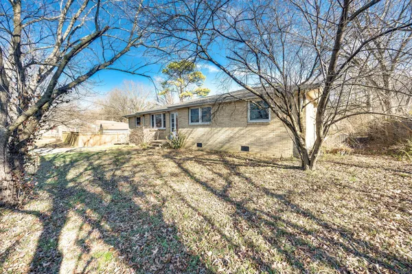 $2,500 | 5122 Edmondson Pike, Nashville, TN 37211