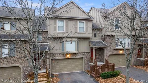 $3,500 | 6322 Aspen Ridge Boulevard, West Bloomfield, MI 48322