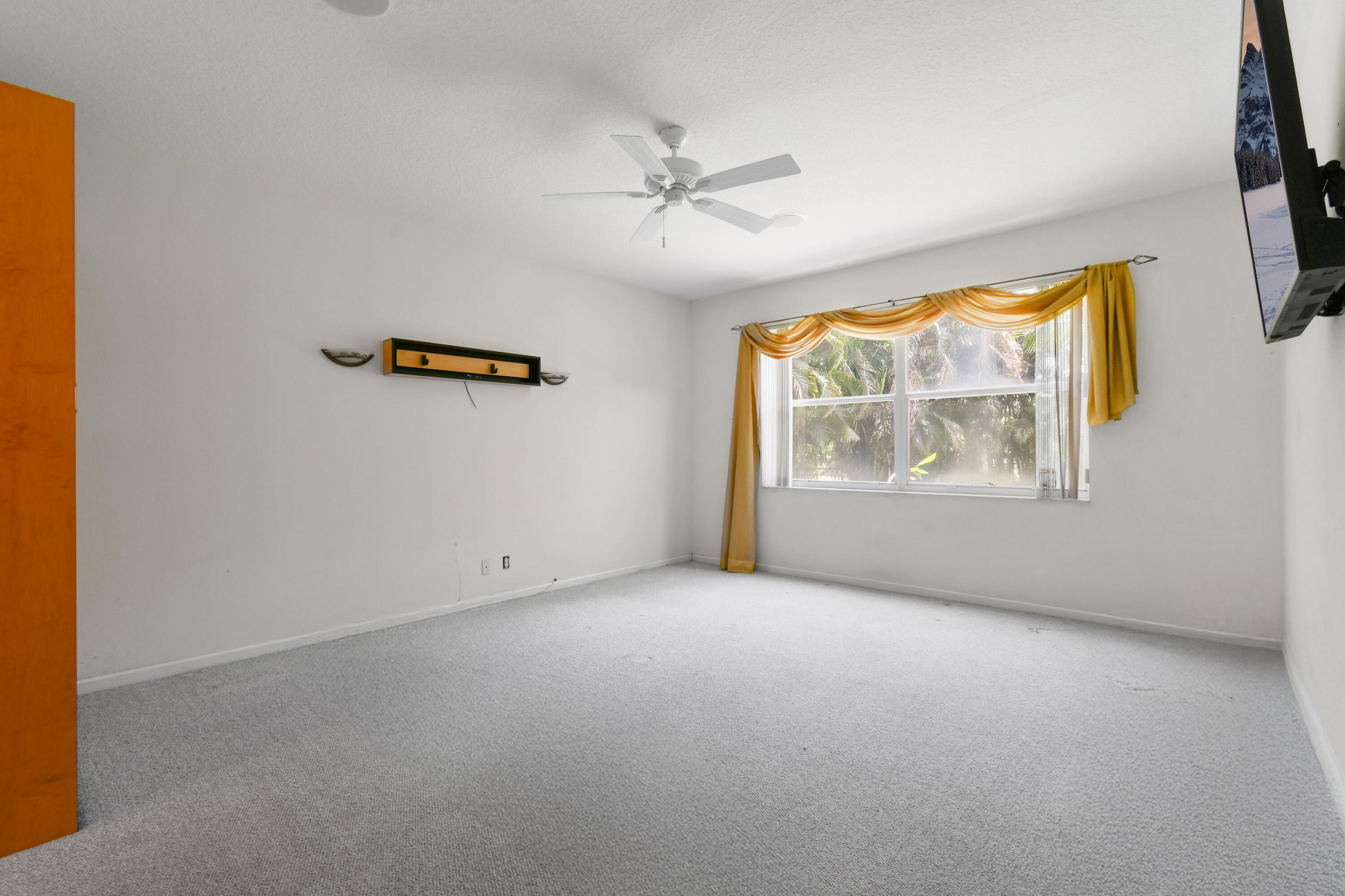 575 Scrubjay Lane Jupiter, FL 33458 - Photo 18 of 60 Primary