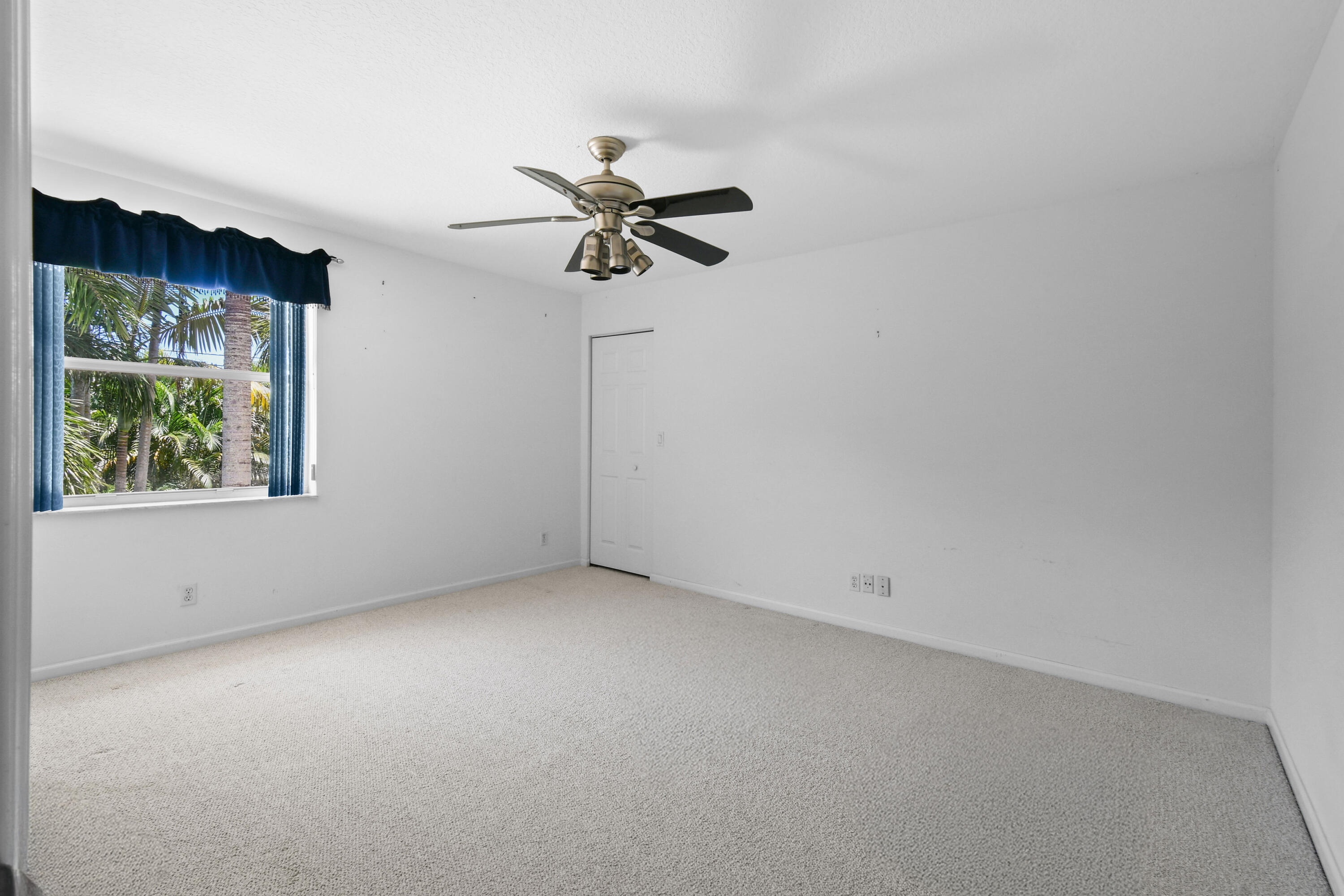 575 Scrubjay Lane Jupiter, FL 33458 - Photo 34 of 60 Bedroom 3