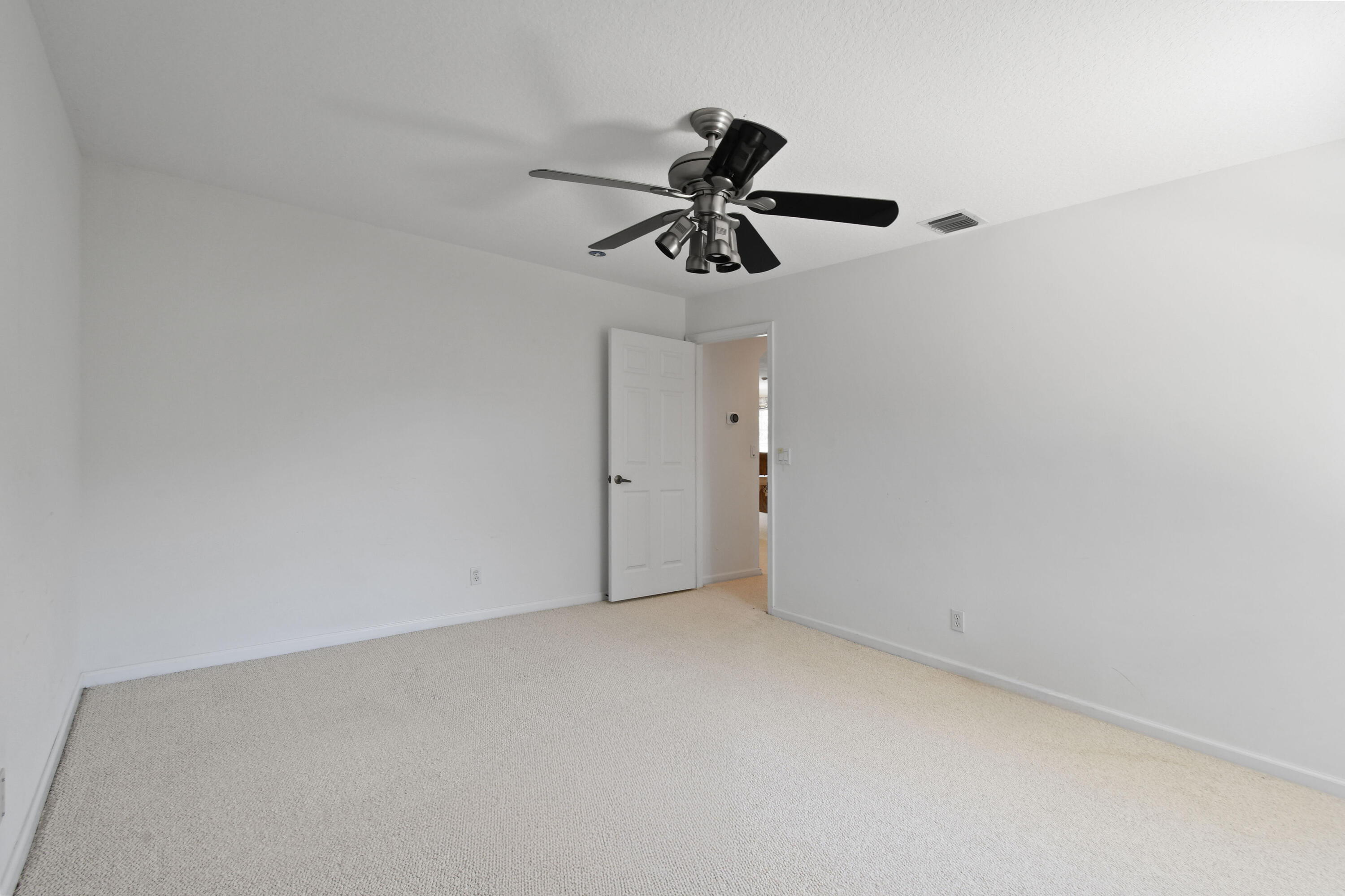 575 Scrubjay Lane Jupiter, FL 33458 - Photo 35 of 60 Bedroom 3