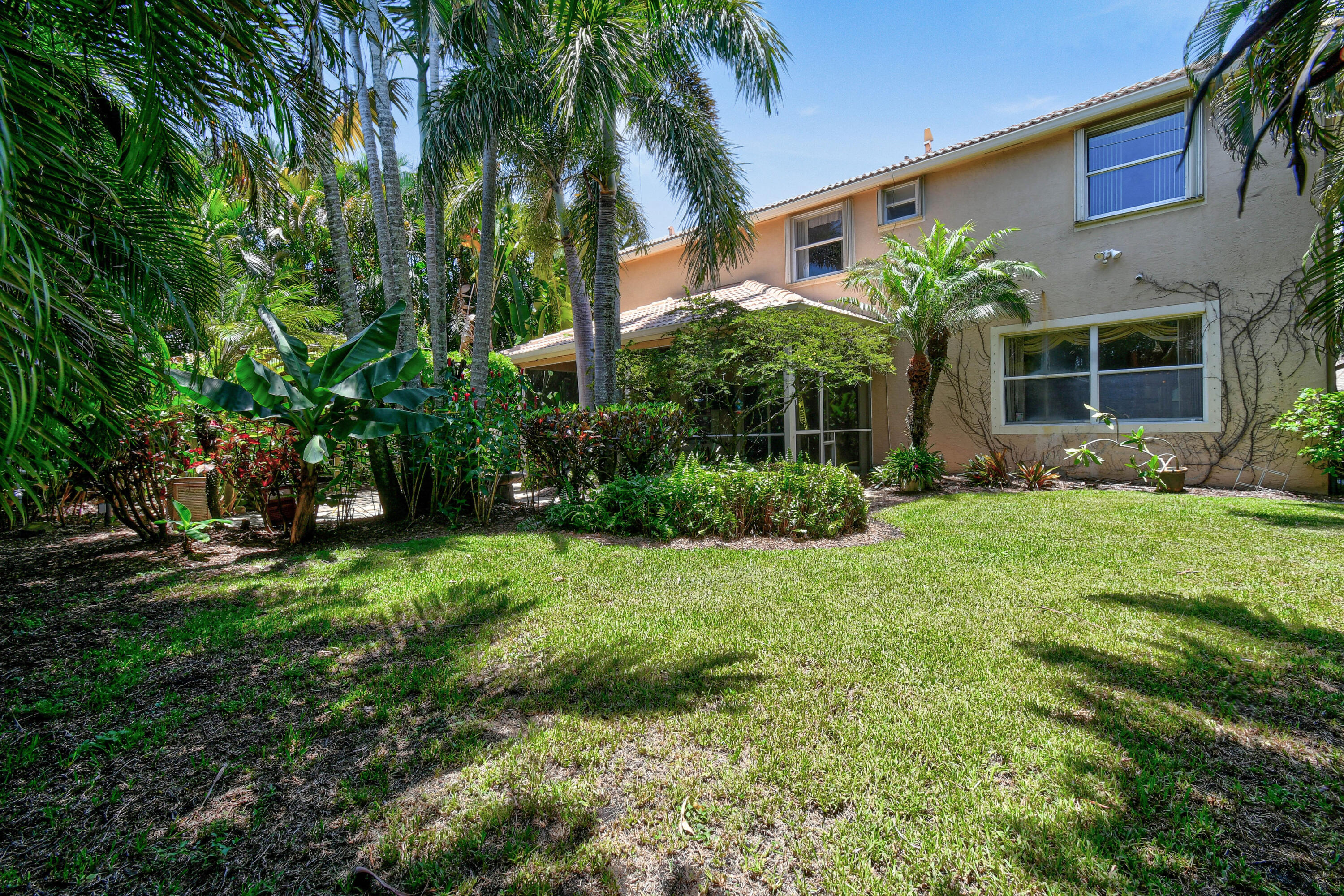 575 Scrubjay Lane Jupiter, FL 33458 - Photo 44 of 60 Backyard