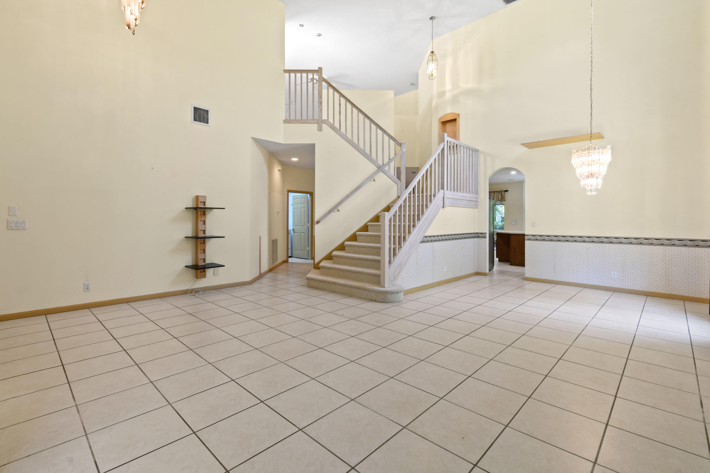 575 Scrubjay Lane Jupiter, FL 33458 - Photo 7 of 60 575ScrubjayLane(10)