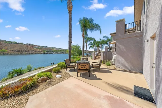 $1,795,000 | 22001 Loch Lomond Drive, Canyon Lake, CA 92587