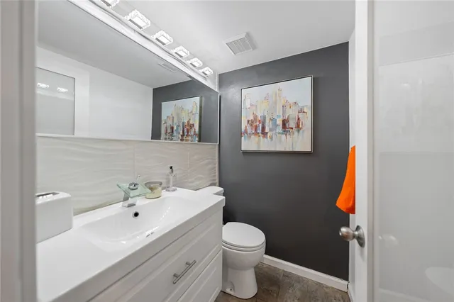 $1,795,000 | 22001 Loch Lomond Drive, Canyon Lake, CA 92587