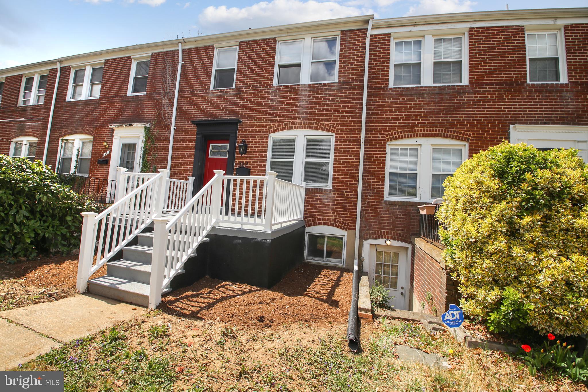 322 Westowne Road Baltimore, MD 21229 - Photo 3 of 33