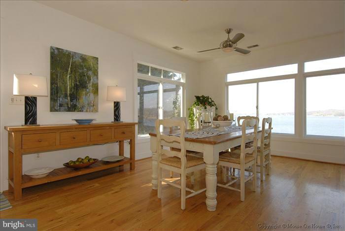 403 Alan A Dale Road Annapolis, MD 21405 - Photo 8 of 27 Dining Room