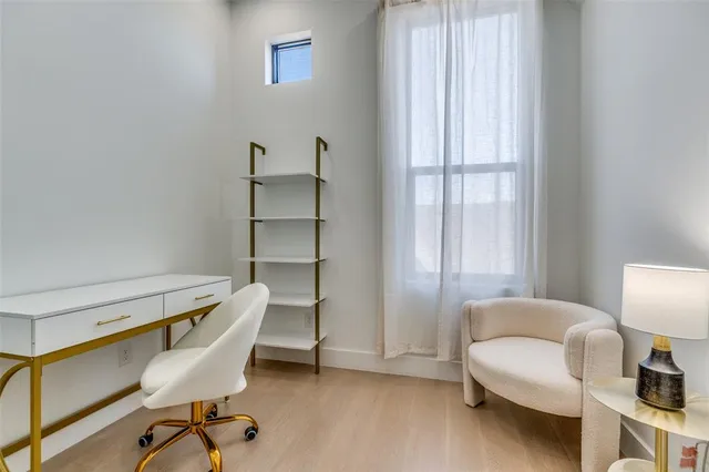 $649,900 | 708 West 10th Street, Unit 103, Dallas, TX 75208