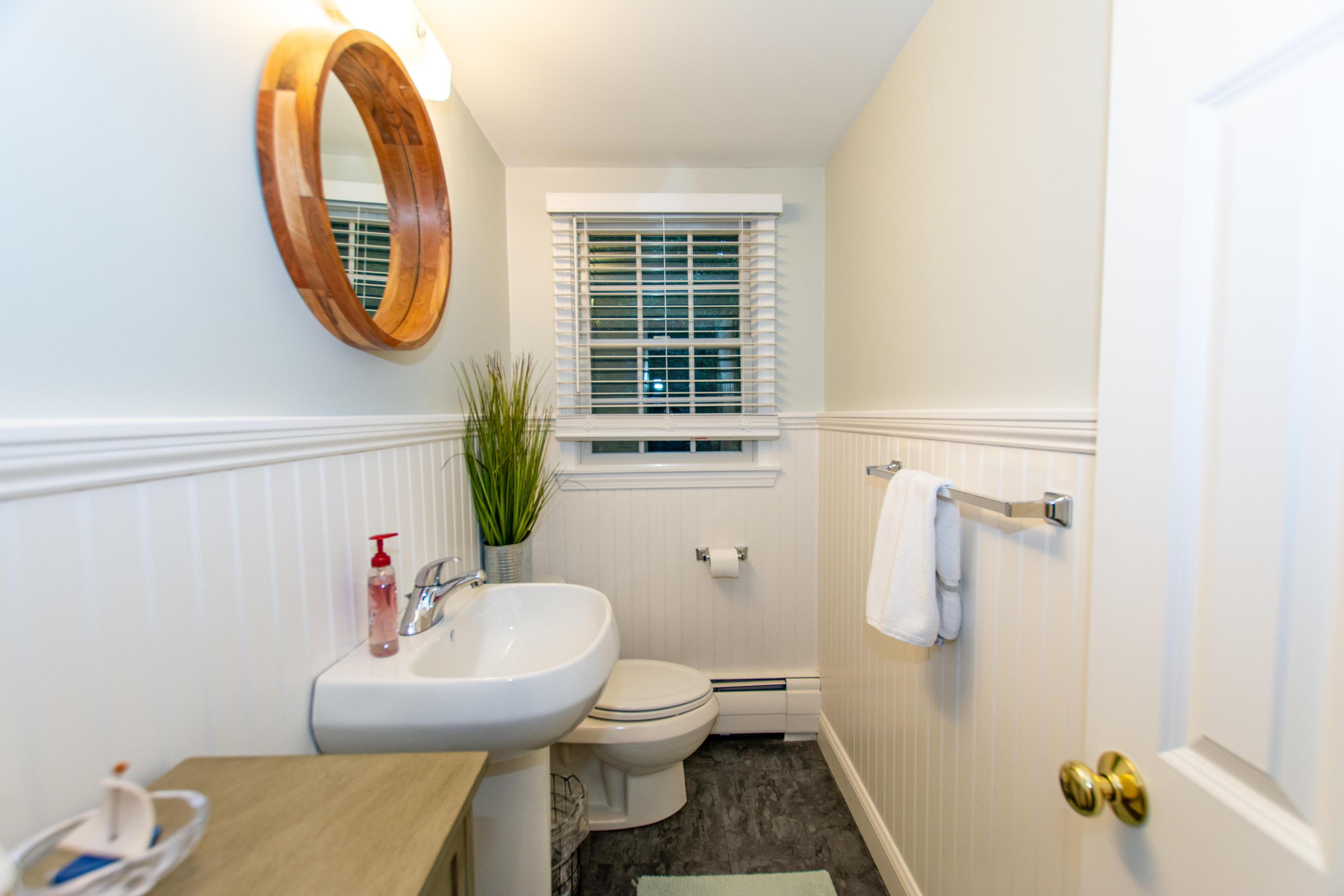 6 Greengate Road Falmouth, MA 02540 - Photo 14 of 21 B33_9598