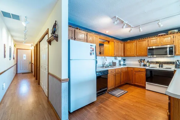 $340,000 | 120 Ln 325 Lake James, Angola, IN 46703