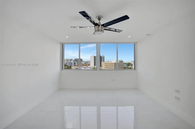 $4,500 | 7135 Collins Avenue, Unit 835, Miami Beach, FL 33141