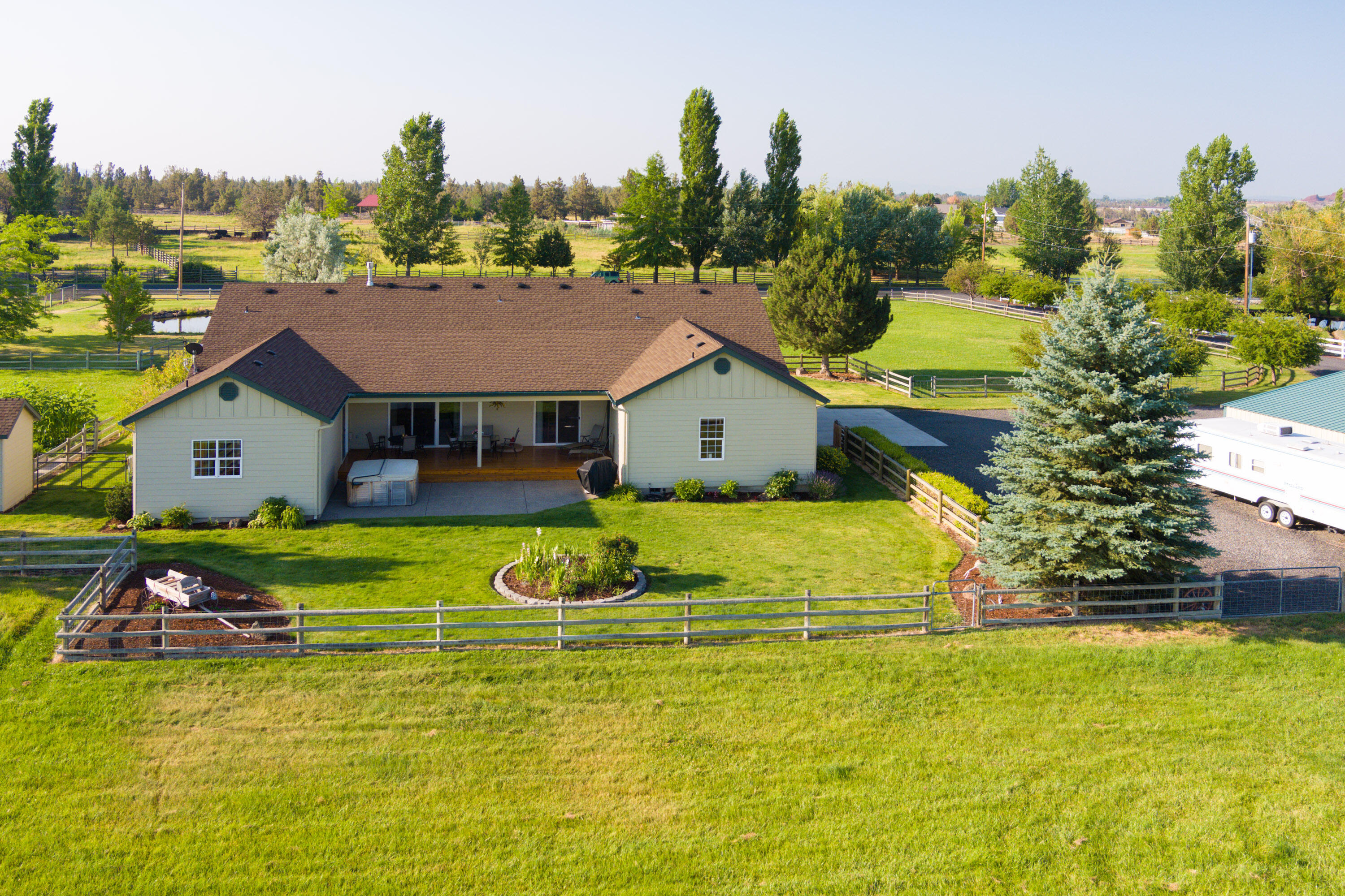 7357 Northeast Juniper Ridge Road Redmond, OR 97756 - Photo 27 of 45 TPark_0932_072921