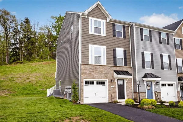 $369,900 | 516 Dogwood Lane, McDonald, PA 15057