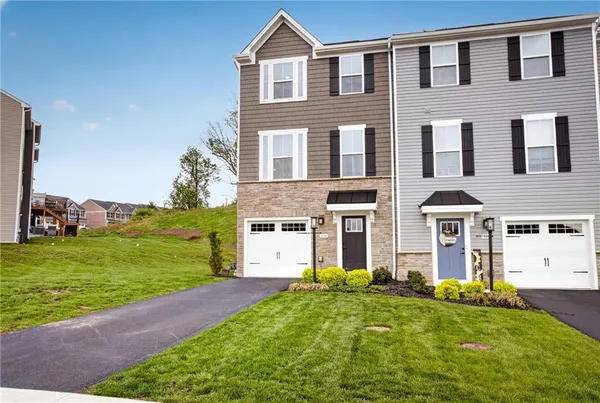 $369,900 | 516 Dogwood Lane, McDonald, PA 15057