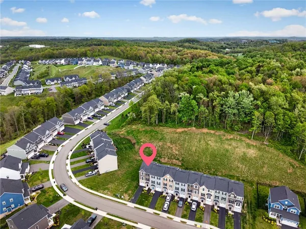 $369,900 | 516 Dogwood Lane, McDonald, PA 15057