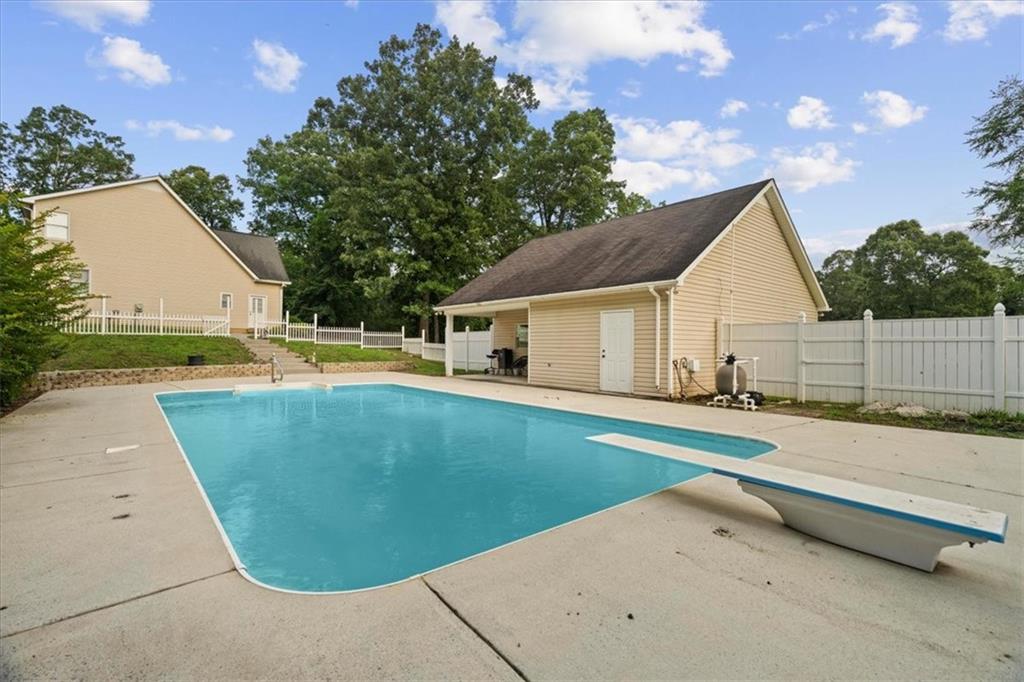 161 Hunters Trail Calhoun, GA 30701 - Photo 3 of 54