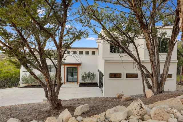 $650,000 | 8009 Flintlock Circle, Lago Vista, TX 78645