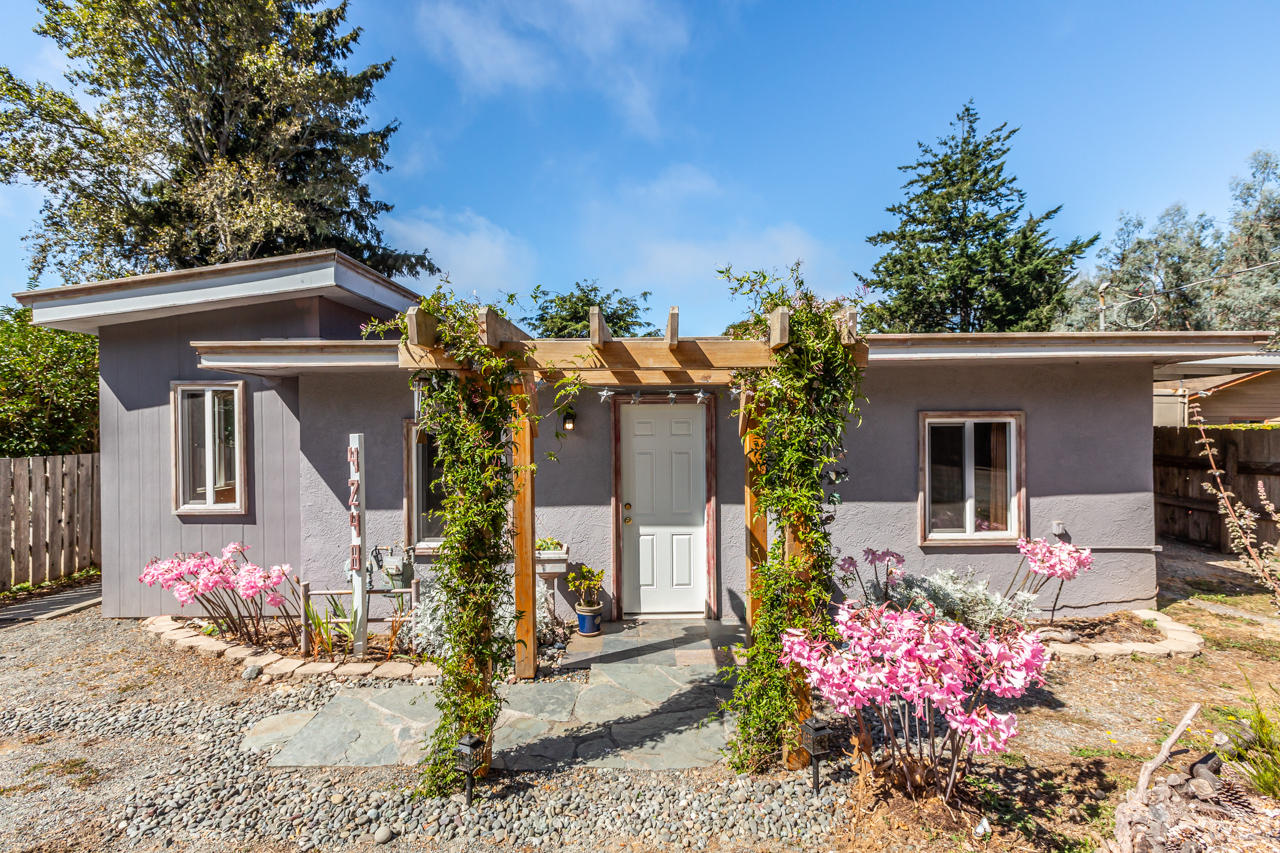 4248 Robin Avenue McKinleyville, CA 95519 - Photo 4 of 55