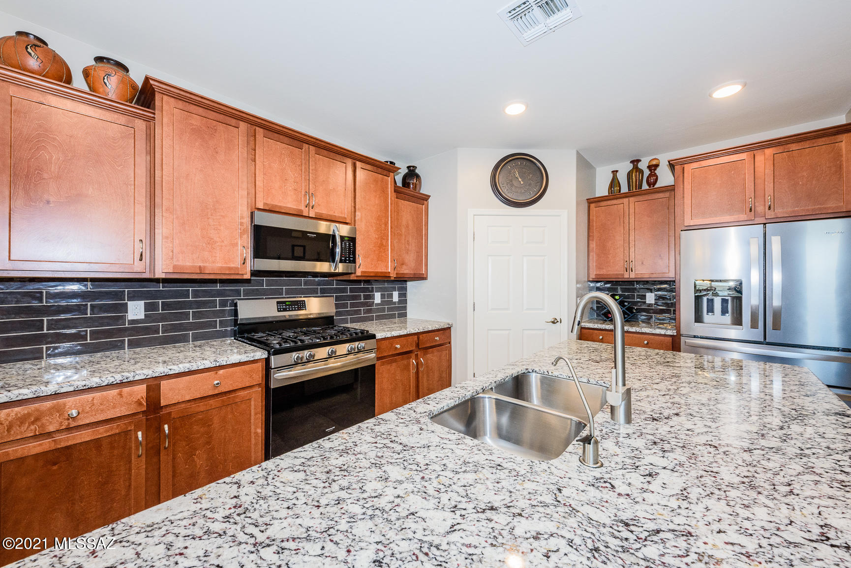 8924 West Curzon Road Marana, AZ 85653 - Photo 12 of 33