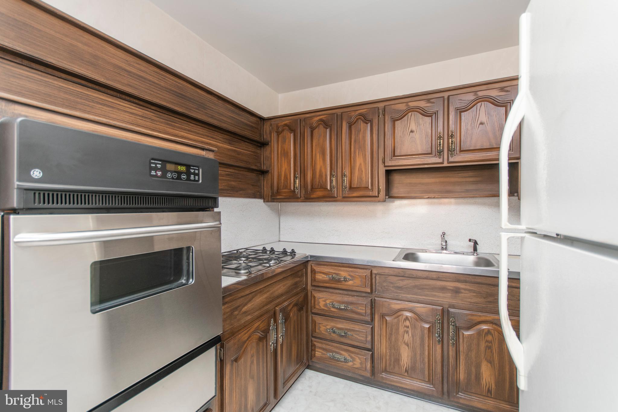 3434 Orion Road Philadelphia, PA 19154 - Photo 22 of 32