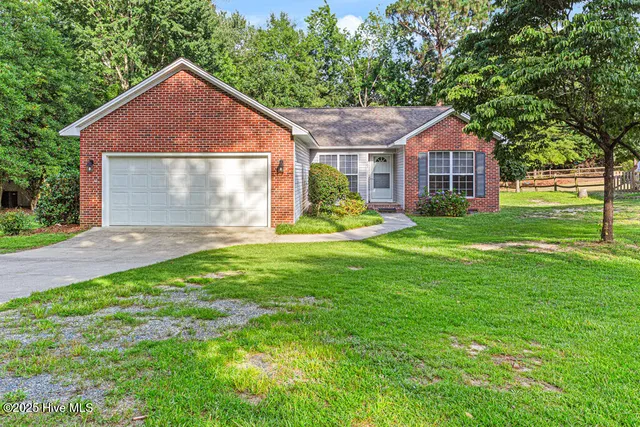 $312,000 | 107 Sandspur Lane, West End, NC 27376