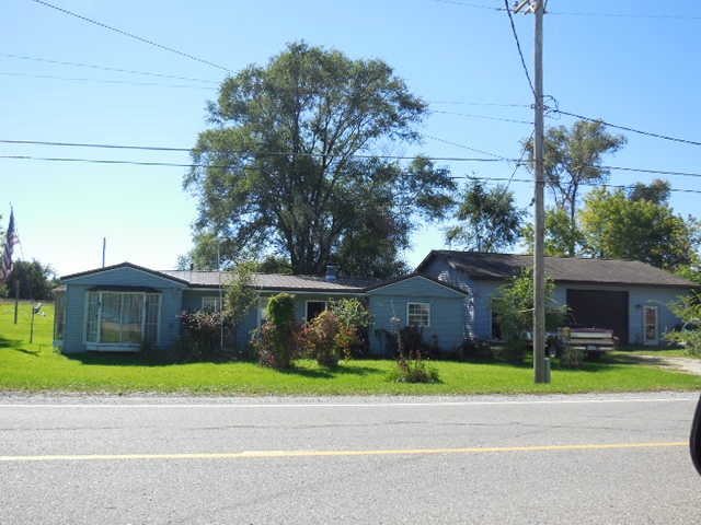 4987 Long Lake Road Hale, MI 48739 - Photo 6 of 10 1806861-5.JPG