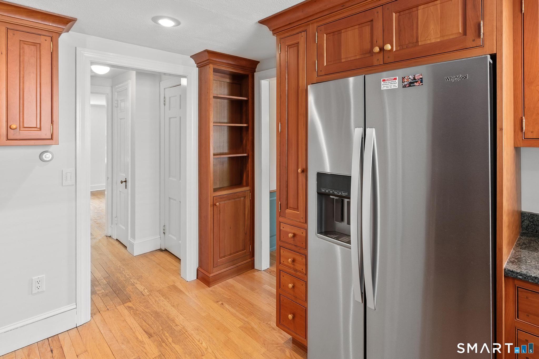 12 Cobbs Road West Hartford, CT 06107 - Photo 12 of 39