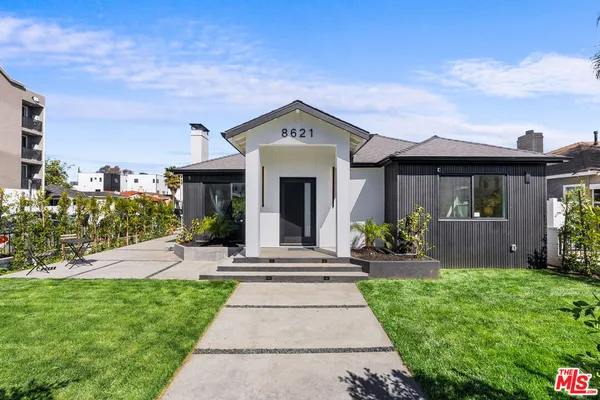 $6,350 | 8621 Olin Street, Los Angeles, CA 90034