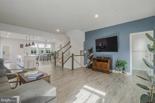 $460,000 | 3760 Charterhouse Alley, Waldorf, MD 20603