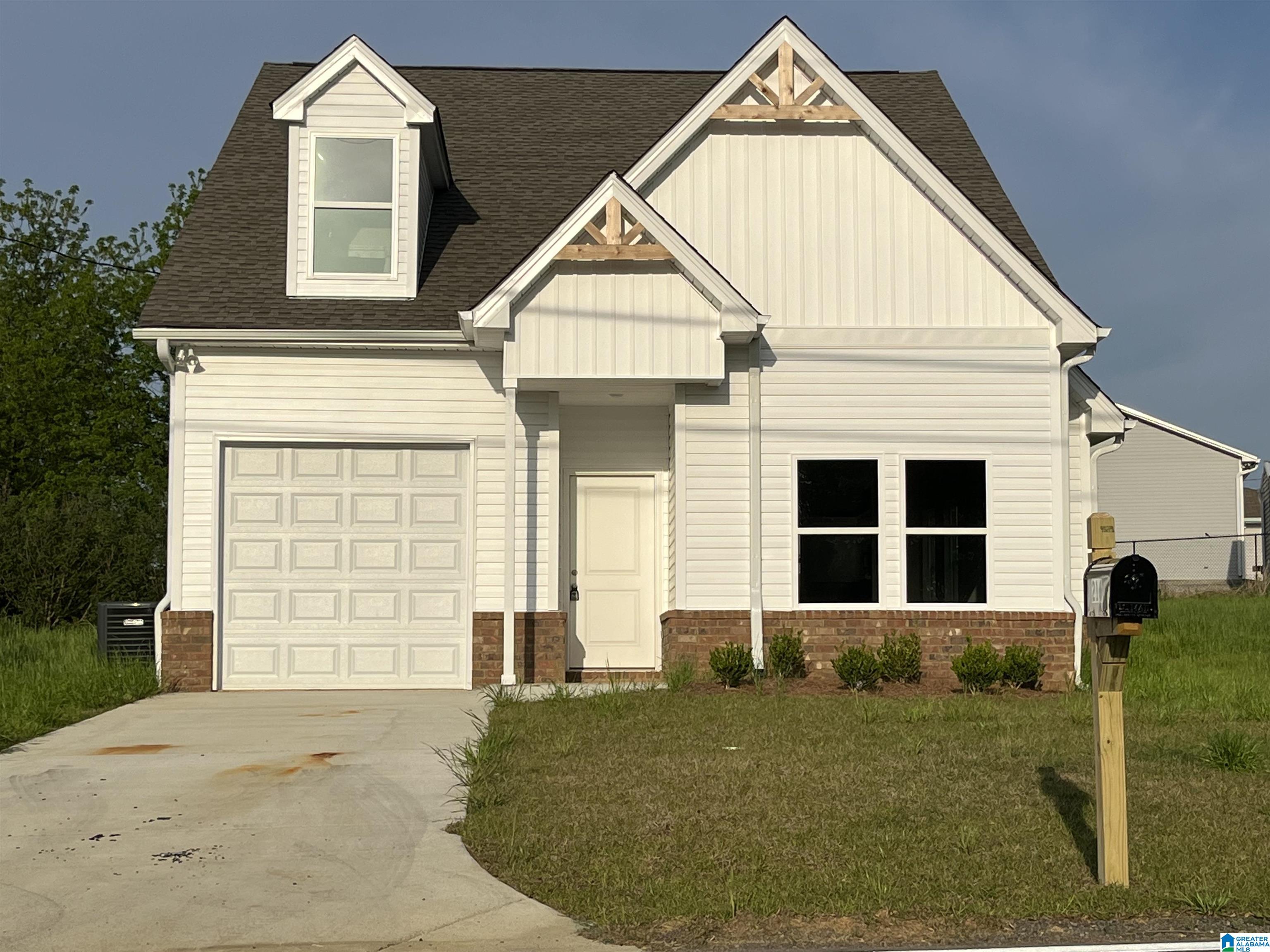 216 Pleasant Grove Road Pleasant Grove, AL 35127 - Photo 1 of 27
