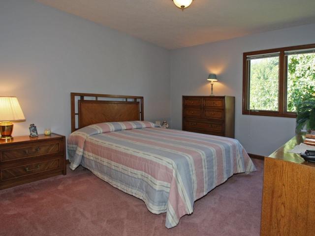 8401 Forward Pass Road Indianapolis, IN 46217 - Photo 7 of 12 Gallery Image 7