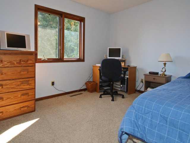 8401 Forward Pass Road Indianapolis, IN 46217 - Photo 8 of 12 Gallery Image 8